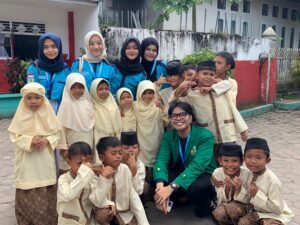 Mahasiswa Gizi UNAND Perkuat Pemahaman Pola Makan Seimbang melalui Program Makan Bergizi Gratis di SDN 18 Kampung Durian