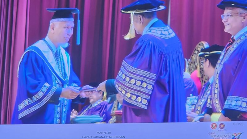 Gubernur Mahyeldi Diwisuda dari Universiti Islam Antarabangsa Sultan Abdul Halim Mu’adzam Shah