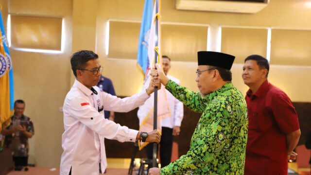 Wawako Padang Lantik LPM Kelurahan Surau Gadang Nanggalo