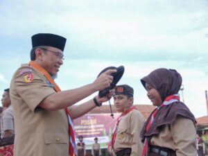 Buka Persami Gerakan Pramuka SD Kartika, Wawako Padang: Kunci Sukses Itu, Jujur dan Disiplin