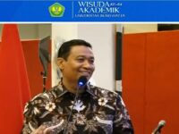 Wawako Pekanbaru Motivasi Wisudawan Universitas Bung Hatta: Sukses Dimulai dari Bakti pada Orang Tua