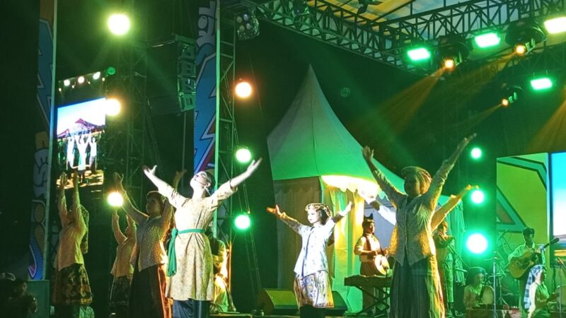 'Skola Art Fest' Resmi Ditabuh di Tambud Sumbar