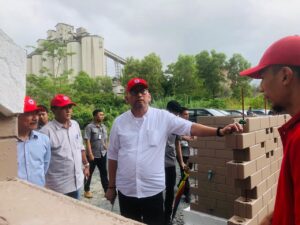 Sekjen Kemensos Kagumi Inovasi Rumah Sepablock PT Semen Padang