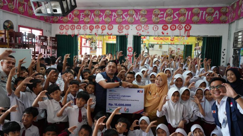 Hingga November 2025, KAI Sumbar Salurkan Dana TJSL Rp552 Juta