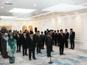 Menteri Agama RI Nasaruddin Umar melantik H Mustafa sebagai Kepala Kanwil Kementerian Agama (Kemenag) Sumbar, Rabu (12/11/2025).