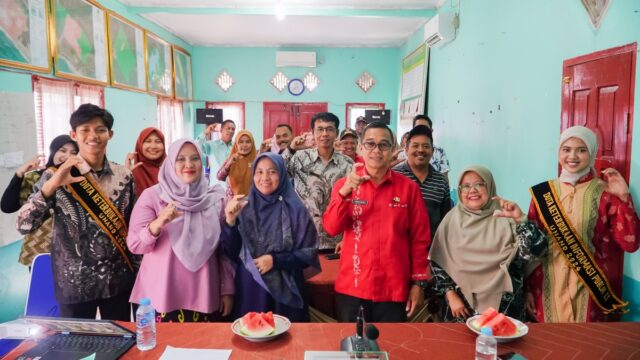 PPID UNAND Beri Pendampingan Keterbukaan Informasi di Nagari Tiku Selatan Agam