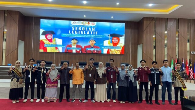 Senat Mahasiswa (Sema) Fakultas Syariah dan Fakultas Adab dan Humaniora UIN Imam Bonjol Padang menggelar Sekolah Legislatif pada 6-7
