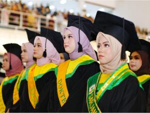 UNAND sudah meluluskan 8.180 wisudawan selama 2025 ini dalam lima periode wisuda. Wisuda yang kelima dilaksanakan pada Sabtu (22/11/2025)