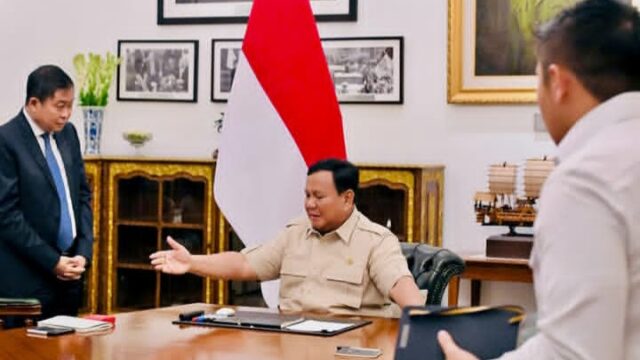 Mantan Direktur Utama PT KAI sekaligus mantan Menteri ESDM, Ignasius Jonan, memuji kebijakan serta program-program Presiden Prabowo yang