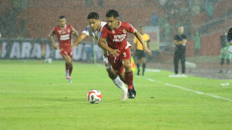 Semen Padang FC kalah 0-2 saat menjamu Borneo FC