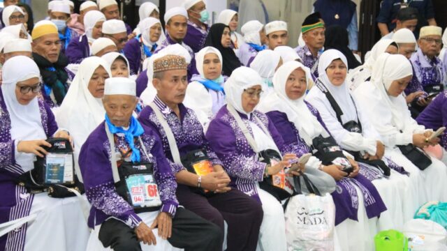 Kabid Penyelenggaraan Haji dan Umrah (PHU) Kemenag Sumbar, M Rifki mengatakan bahwa besaran Biaya Penyelenggaraan Ibadah Haji (BPIH) Embarkasi Padang