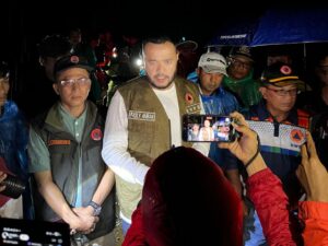 Kunjungi Batu Busuk, Wako Padang Minta Warga Relokasi ke Huntara