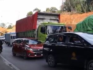 Wakil Ketua DPRD Sumbar Sorot Macet Sitinjau Lauik, Desak Dishub Gerak Cepat