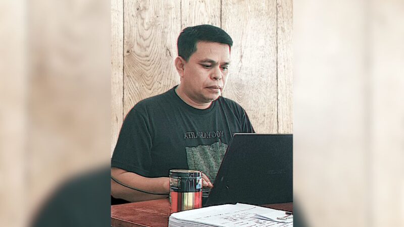 Tangis Mualem: Memangkas Jarak Emosi Birokrasi