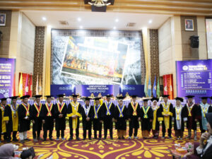 Jelang Tutup Tahun, UNP Kukuhkan 9 Guru Besar Baru