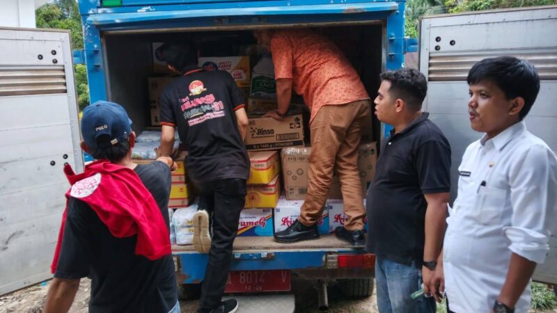 Pemkab Dharmasraya mulai menyalurkan bantuan kemanusiaan bagi korban bencana hidrometeorologi yang melanda sejumlah wilayah di Sumatra