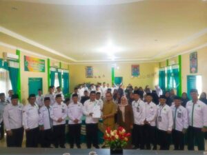 Dinas Kependudukan dan Pencatatan Sipil (Dukcapil) Dharmasraya melakukan penandatanganan Perjanjian Kerja Sama (PKS) dengan