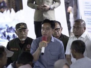 Dampingi Wapres Gibran Tinjau Korban Bencana di Agam, Mahyeldi: Pastikan Bantuan dan Pemulihan Dipercepat