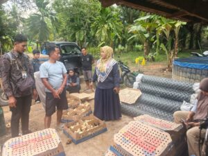 Pemkab Dharmasraya Salurkan Bantuan Peternakan Rp1,38 Miliar untuk 16 KUB