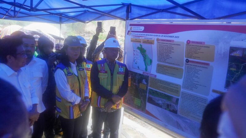 Wamen PU Ingatkan 3 Daerah Tertibkan Bangunan di Sepadan Sungai Kawasan Mega Mendung–Lembah Anai