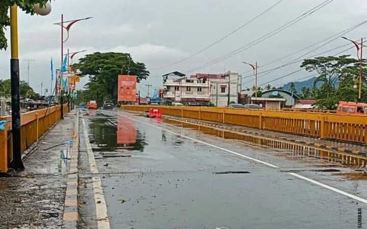 Pemko Padang Pastikan Jembatan Muaro Penjalinan Aman Dilalui Kendaraan