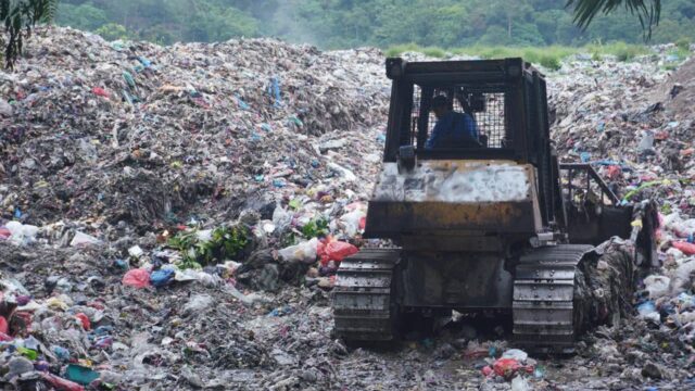 Dikeluhkan Warga, Pemko Padang Panjang Tangani TPAS Sungai Andok