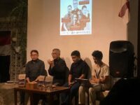 Tutup 2025, Fikrul Hanif Sufyan Luncurkan “Fort de Kock dan Depresi Ekonomi”