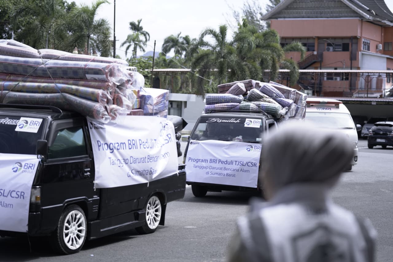 Diterima Gubernur, BRI Peduli Salurkan Rp850 Juta untuk Korban Bencana di Sumbar