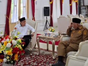 Bahas Layanan Haji dan Umrah di Sumbar, Plt Kakanwil Kemenhaj Bertemu Gubernur