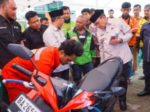 Baznas Fasilitasi Servis Gratis 300 Kendaraan Ojol di Padang