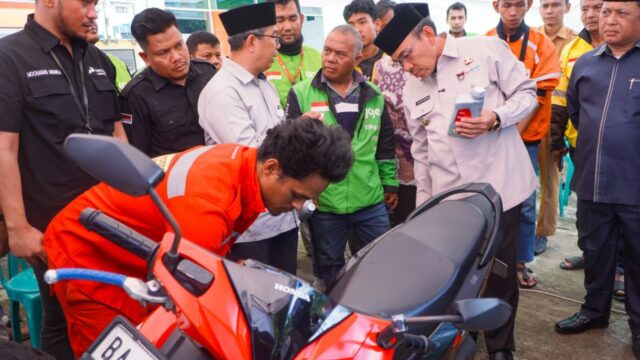 Baznas Fasilitasi Servis Gratis 300 Kendaraan Ojol di Padang