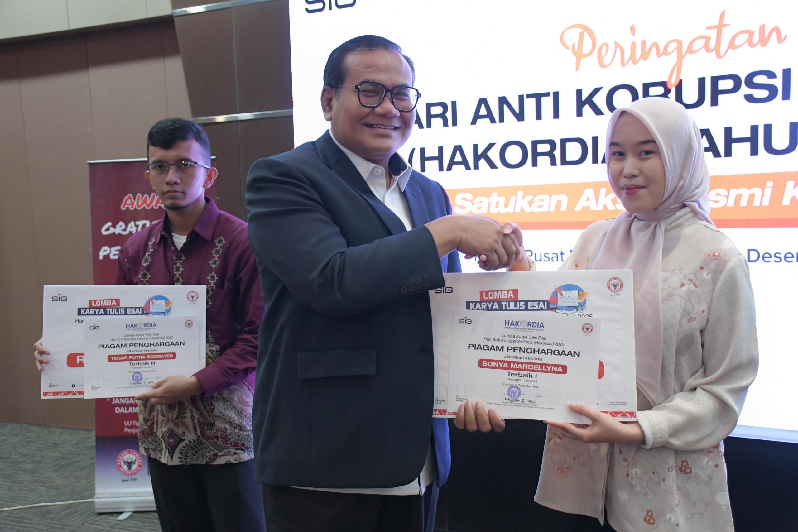 Satukan Aksi, Basmi Korupsi: Semen Padang Umumkan Juara Lomba Esai di Puncak HAKORDIA 2025