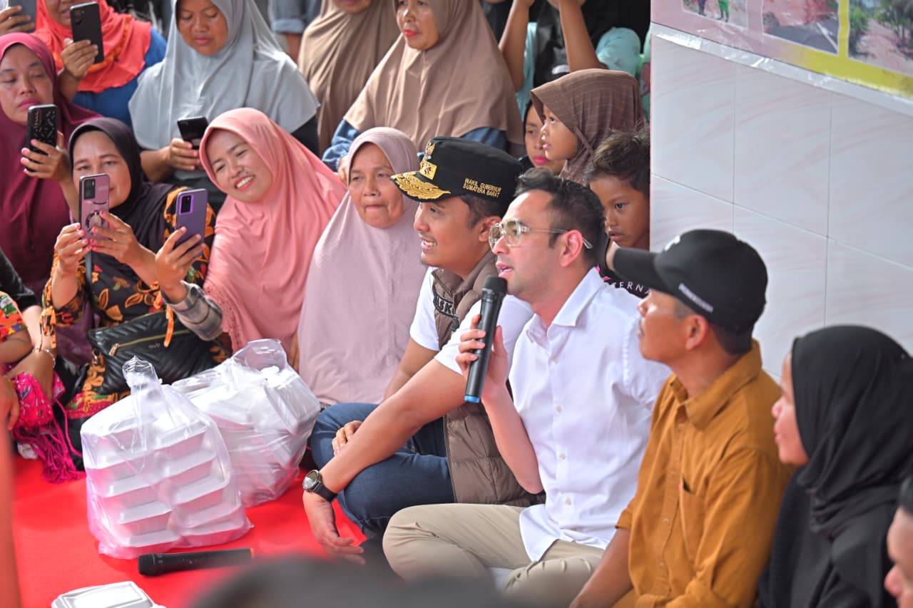 Utusan Khusus Presiden Raffi Ahmad Beri Dukungan Moril Warga Terdampak Bencana di Pasie Laweh