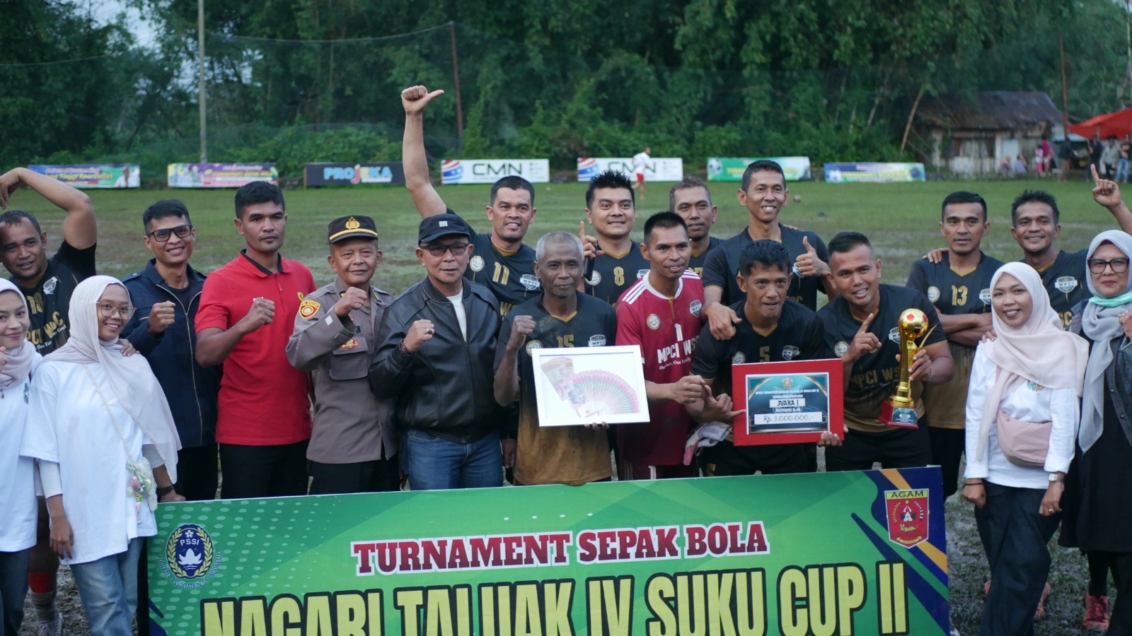 Wali Nagari Taluak IV Suku Cup II Selesai: Bina Muda Juara U-16 dan MPCI Juara U-40