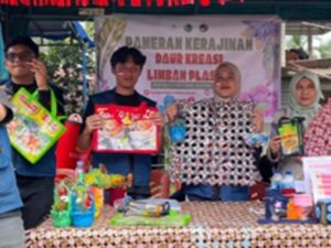 Mahasiswa KKN UNAND Hidupkan Kreativitas Warga Nagari Situjuah Banda Dalam