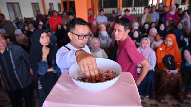 Pemko Lakukan Pencabutan Lot Kios bagi Korban Kebakaran Pasar Pusat Payakumbuh