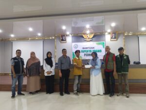 IKA Faperta UNAND Salurkan Bantuan untuk 130 Mahasiswa Terdampak Bencana