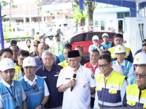 Gubernur Sumbar Dampingi Wamen ESDM Tinjau Kesiapan BBM dan Listrik Jelang Nataru