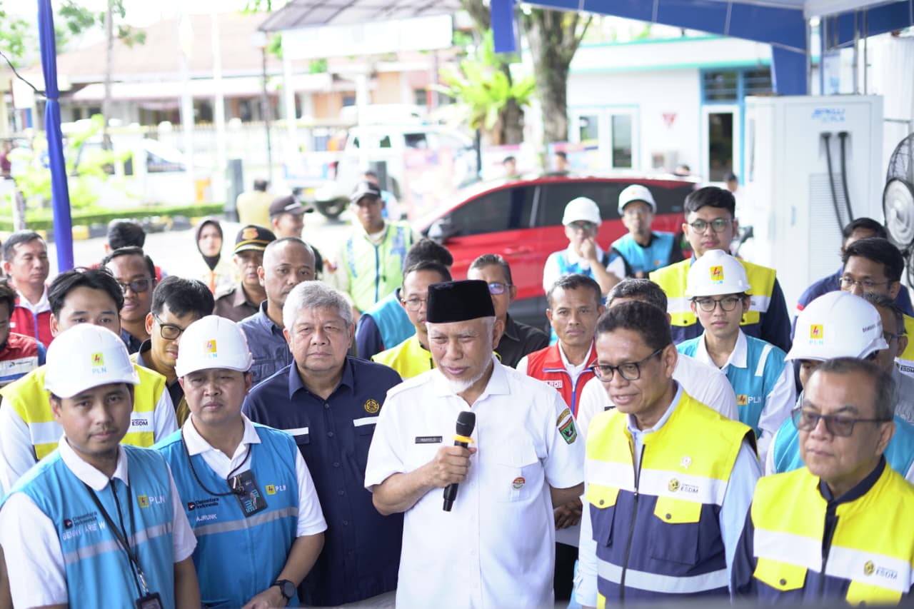Gubernur Sumbar Dampingi Wamen ESDM Tinjau Kesiapan BBM dan Listrik Jelang Nataru