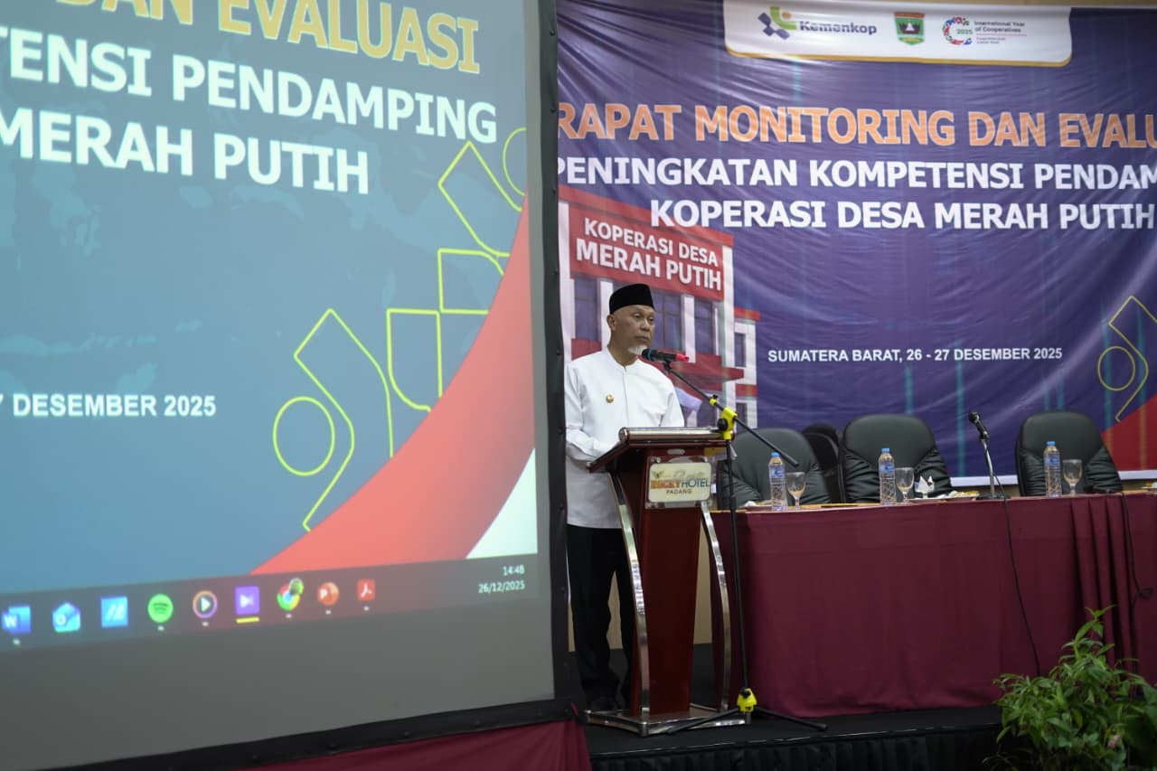 Gubernur Mahyeldi Ajak Satgas Koperasi Merah Putih Teladani Nilai Perjuangan Bung Hatta