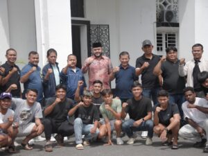Lepas Skuad PSP Padang Sambangi Josal FC, Wako Fadly: Jangan Gentar Hadapi Lawan Kuat
