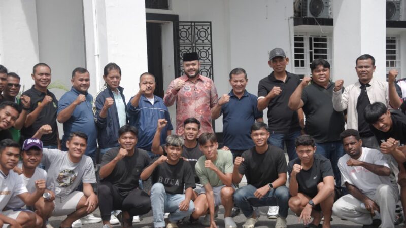 Lepas Skuad PSP Padang Sambangi Josal FC, Wako Fadly: Jangan Gentar Hadapi Lawan Kuat