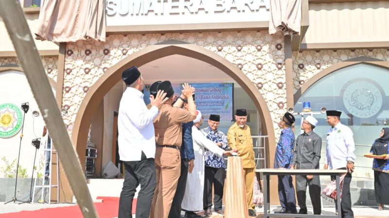 Gubernur Resmikan Penggunaan Gedung Baru MUI Sumbar