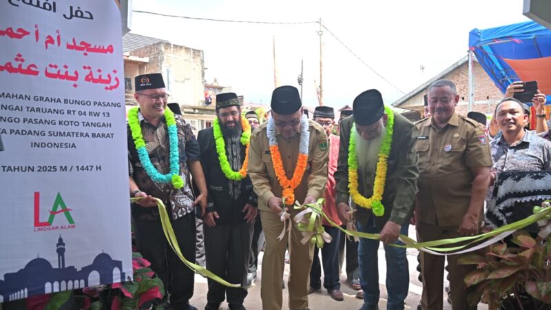 Sekda Sumbar Resmikan Masjid Ummu Ahmad Zainah di Tunggul Hitam