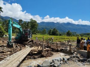 Waspada Banjir Bandang, WALHI Peringatkan Dua Nagari di Maninjau dalam Status Risiko Tinggi