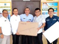 Pemkab Solsel Terima 5 Unit Starlink untuk Akses Internet Darurat Bencana