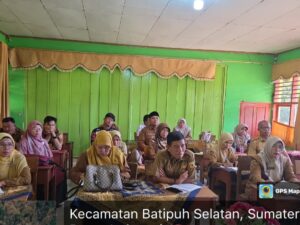 Dinas Pendidikan Tanah Datar menggelar rapat koordinasi dengan sekolah-sekolah yang terdampak bencana di tiga kecamatan. Yaitu,