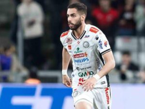 Jaime Giraldo dirumorkan akan bergabung ke Semen Padang FC untuk putaran kedua Liga Super League 2025/2026. Rumor tersebut berasal dari