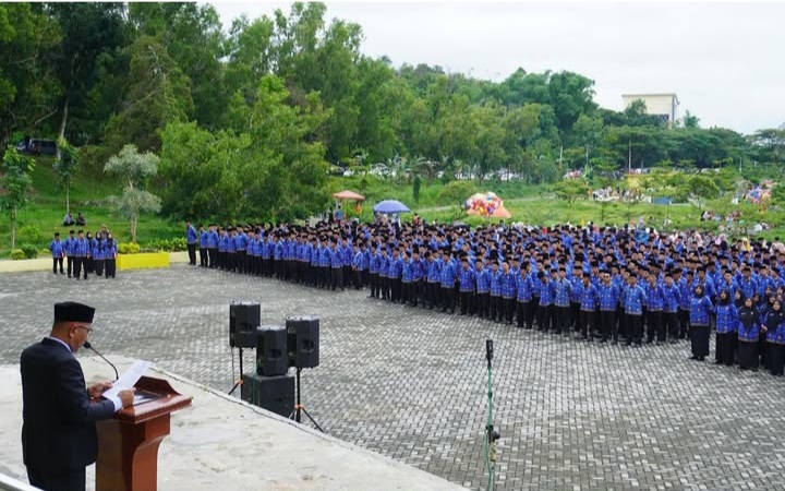 Bupati Limapuluh Kota, Safni melantik 1.316 Pegawai Pemerintah dengan Perjanjian Kerja (PPPK) Paruh Waktu di RTH kawasan Komplek