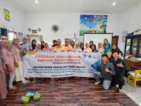 Pelatihan komunikasi efektif kader eliminasi Tuberkulosis Padang Pariaman di Nagari Guguak